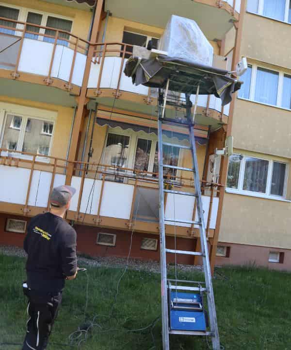 Büroumzug mit Möbellift in Nürnberg